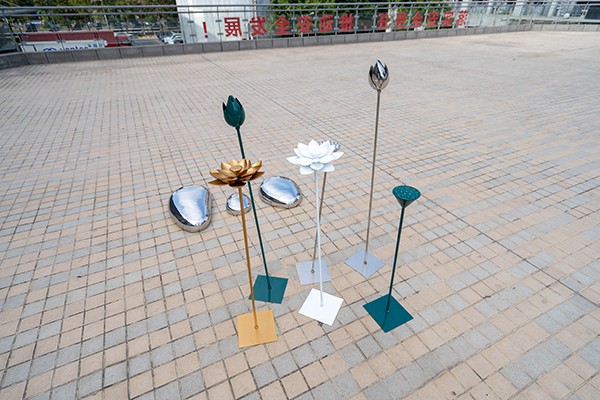 Custom Stainless Steel Lotus Flower Sculptures – Modern Outdoor Metal Art for Gardens & Public Spaces